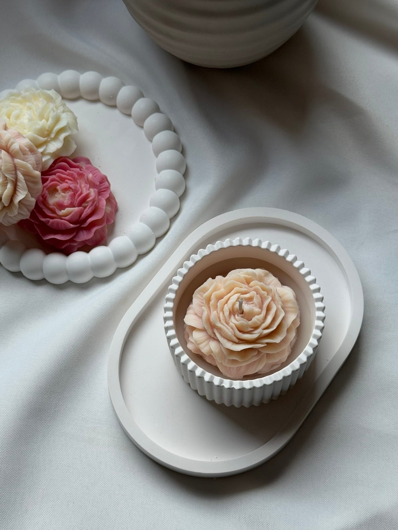 Peony Musk Blossom Candle & Beaded Tray Set