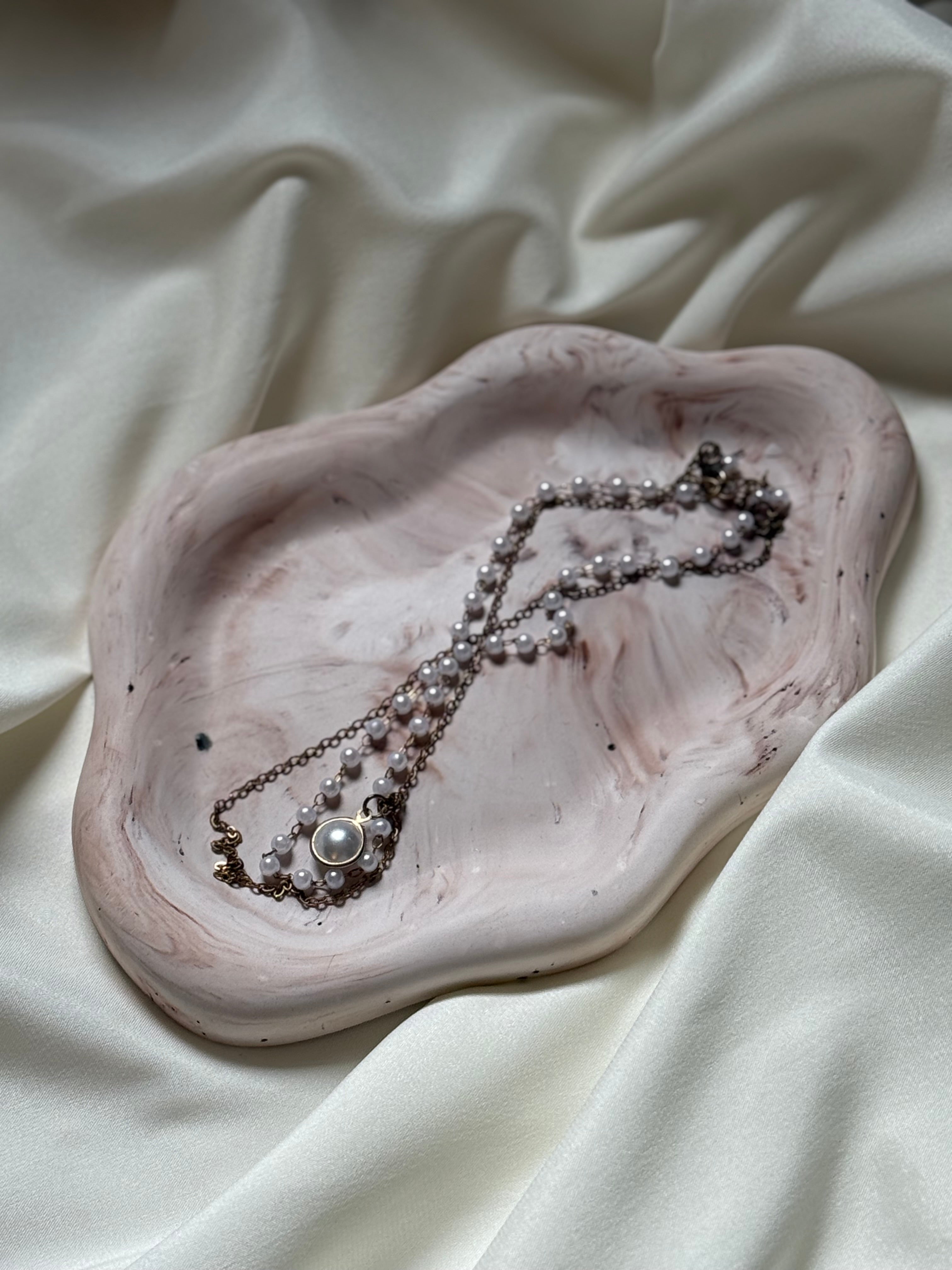 Blush Pearl Tray